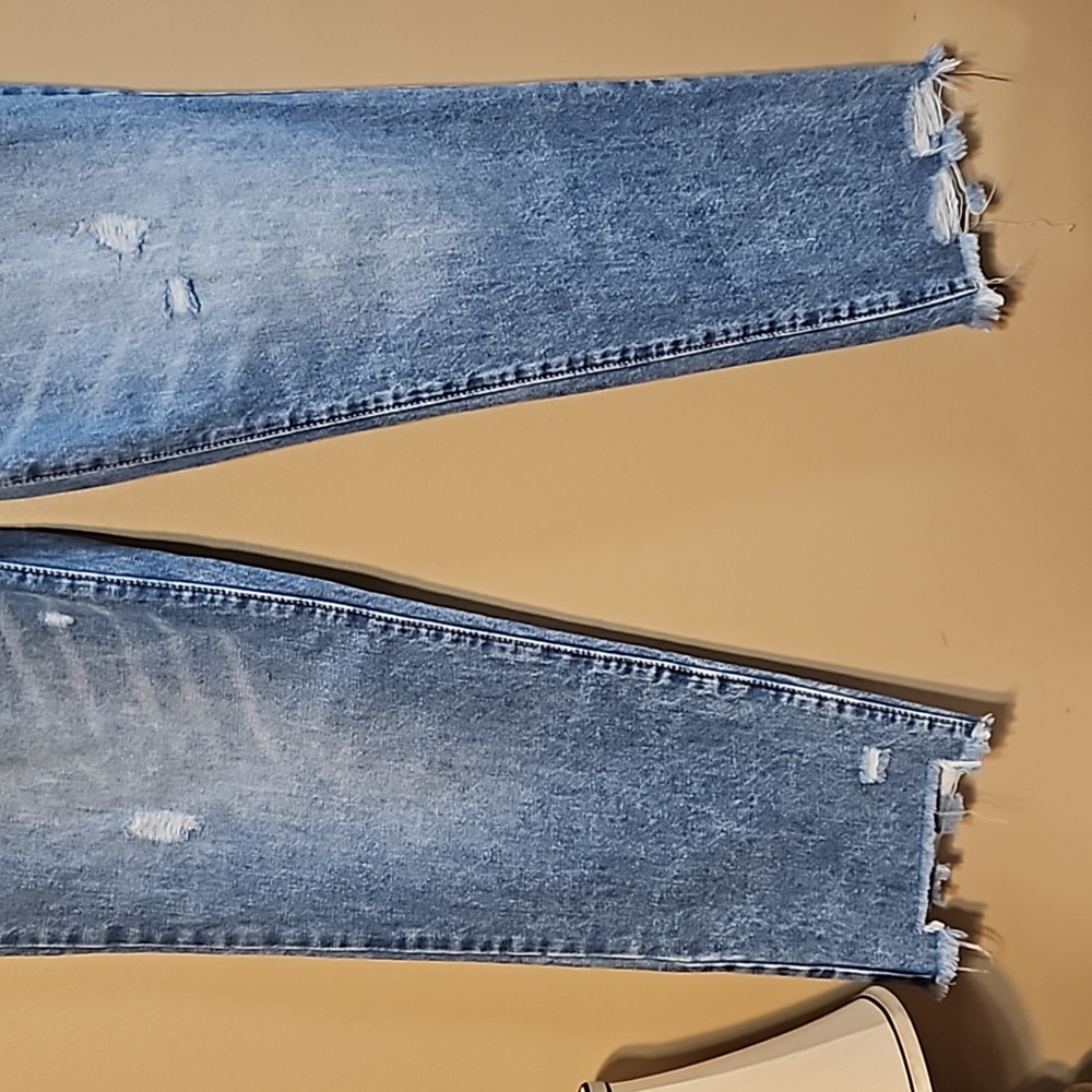 NWT Flamingo Ripped Raw Hem Straight Jeans - Picture 3 of 12